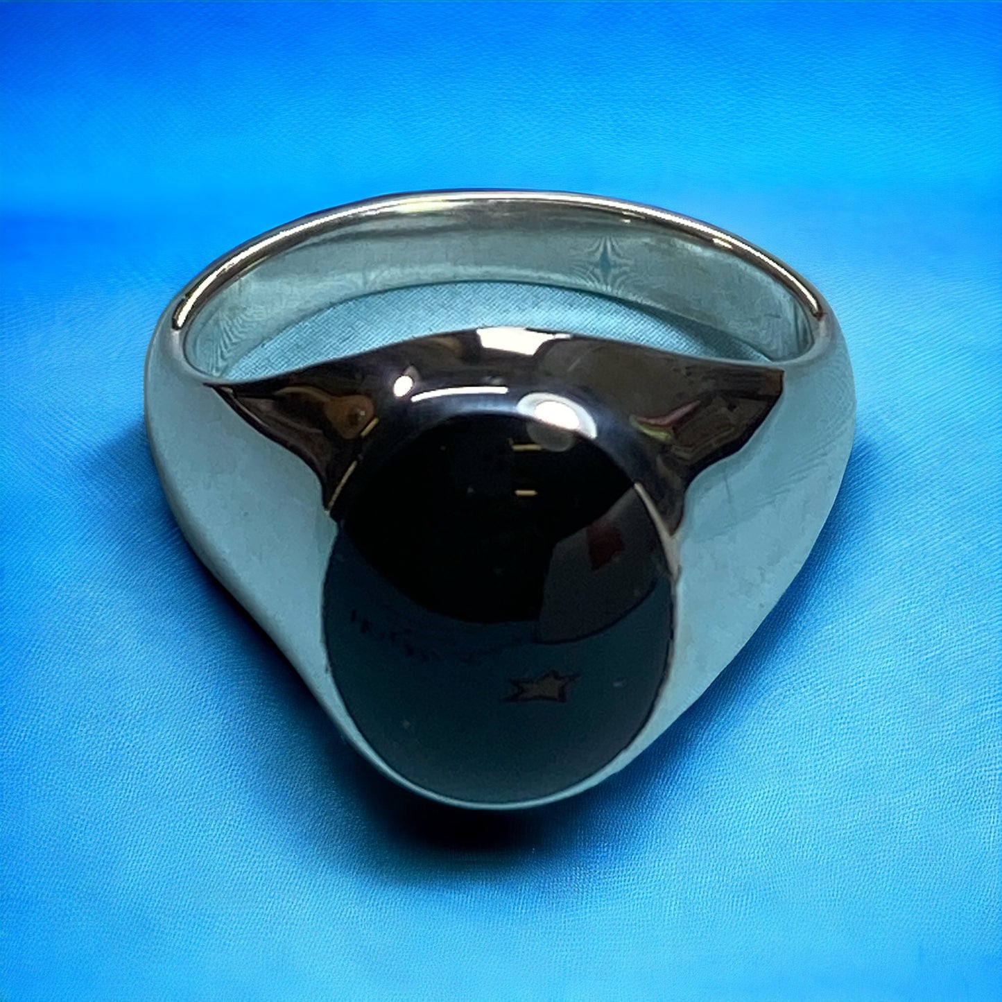 Mens Oval ring