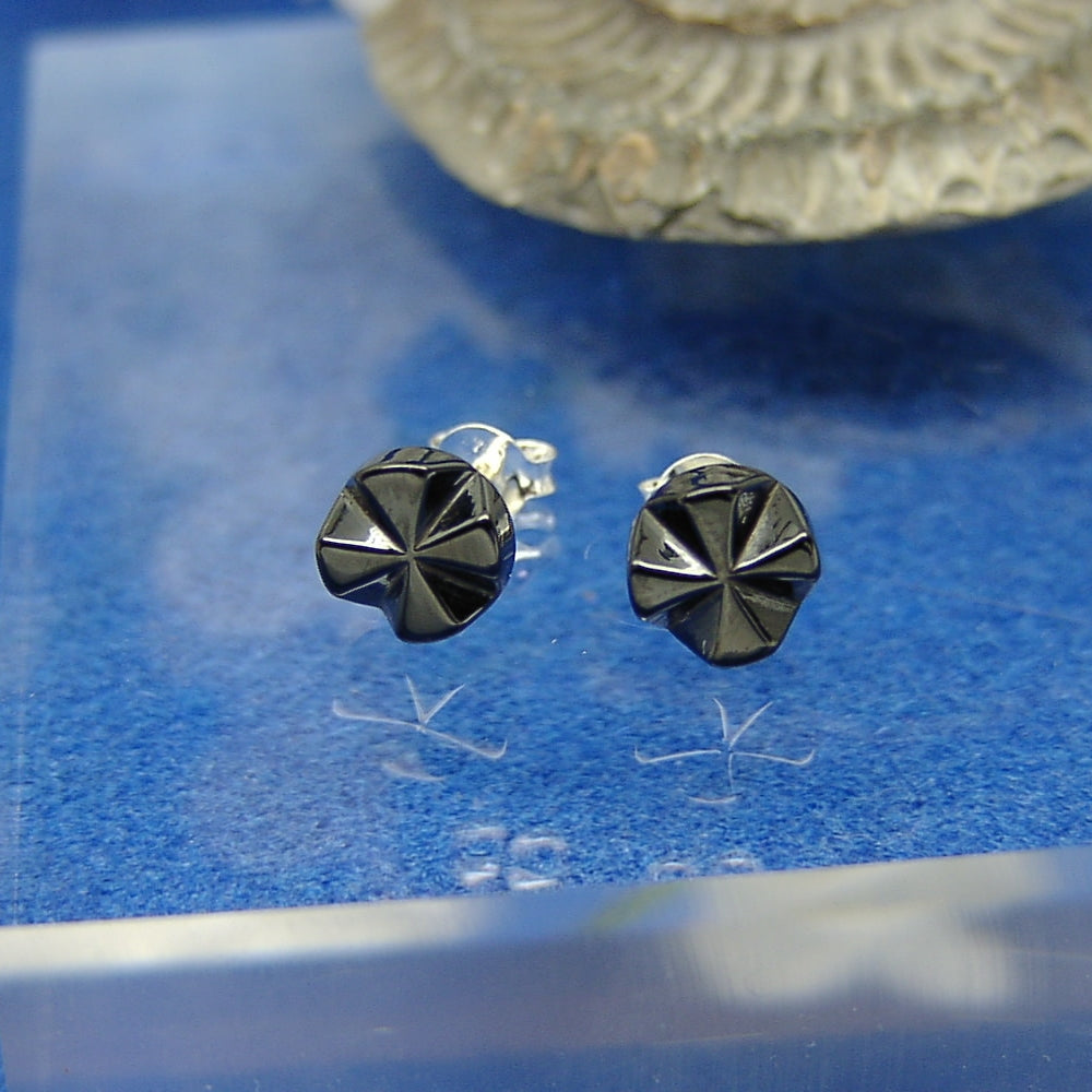 Maltese cross