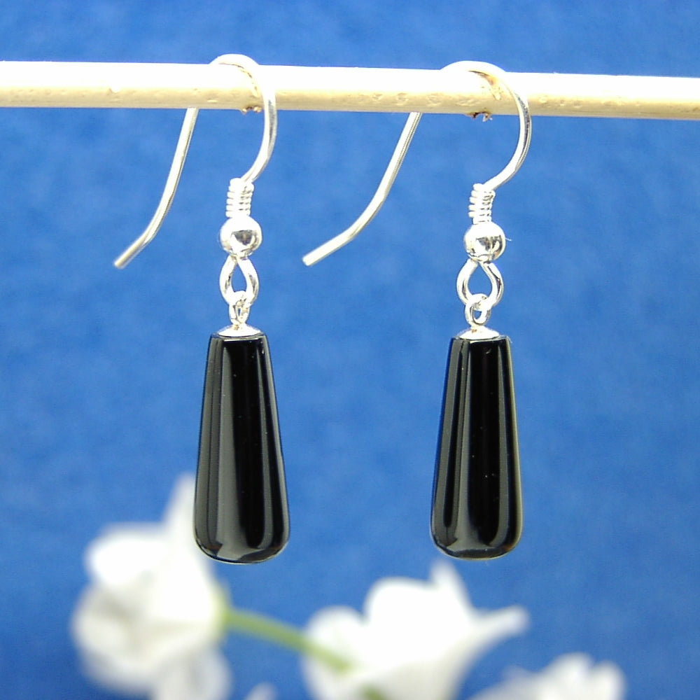 Jet drop earrings 02