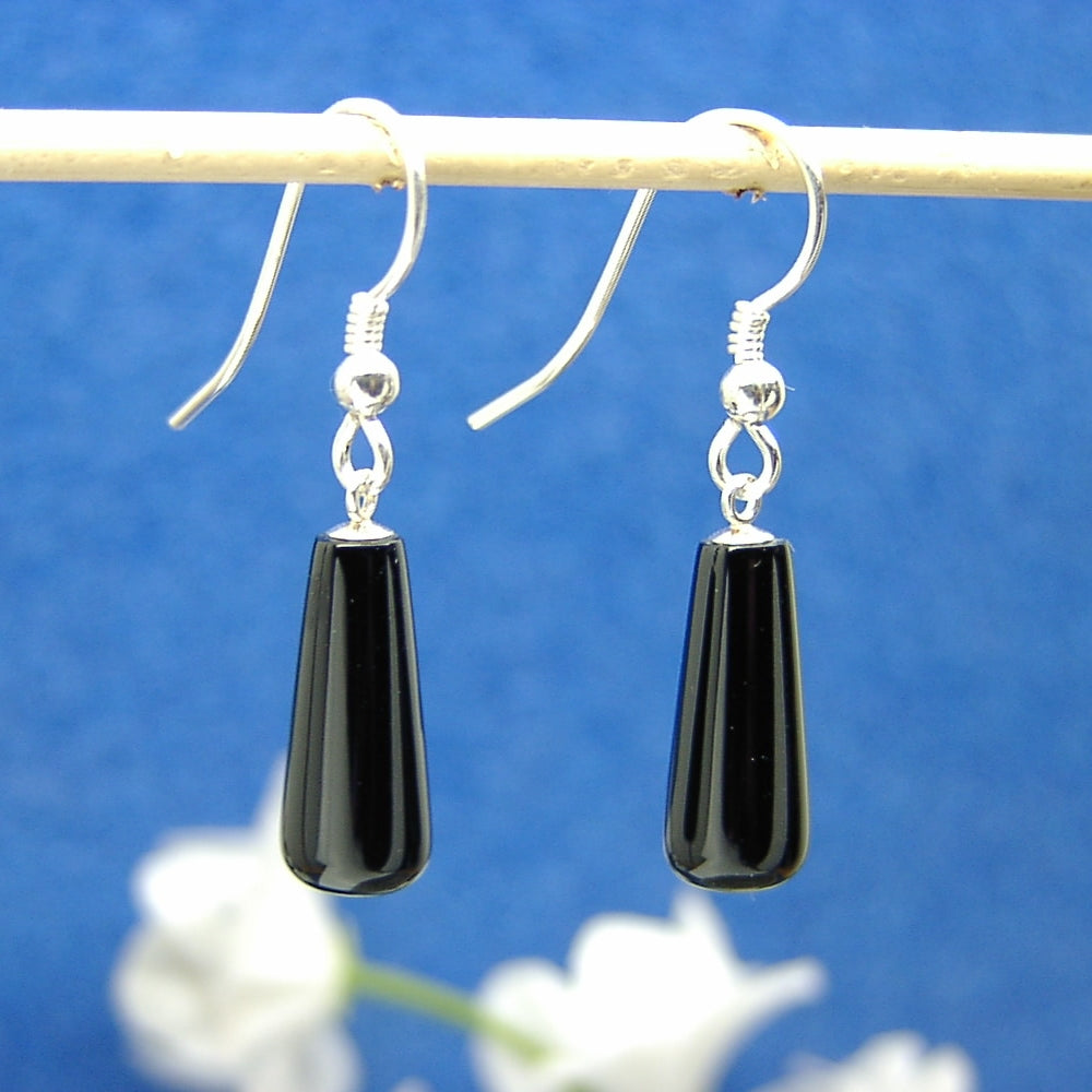 Jet drop earrings 02