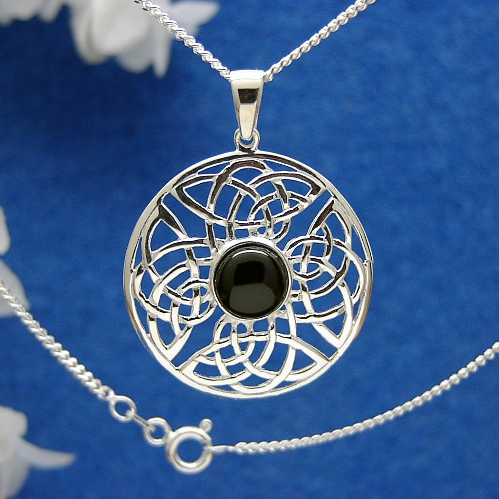 Celtic pendant