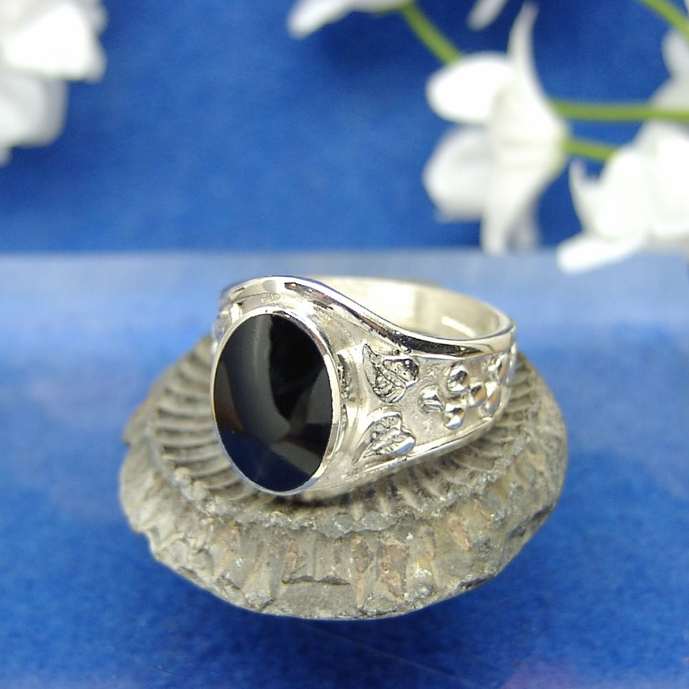 Mens 4 leaf ring