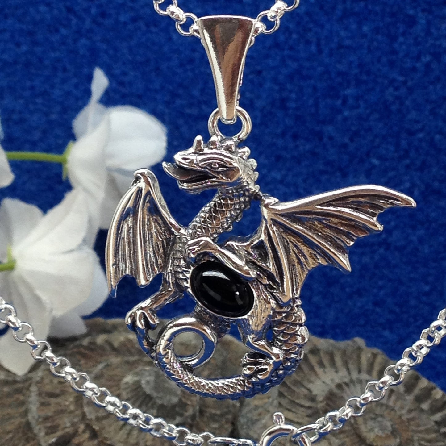 Dragon pendant