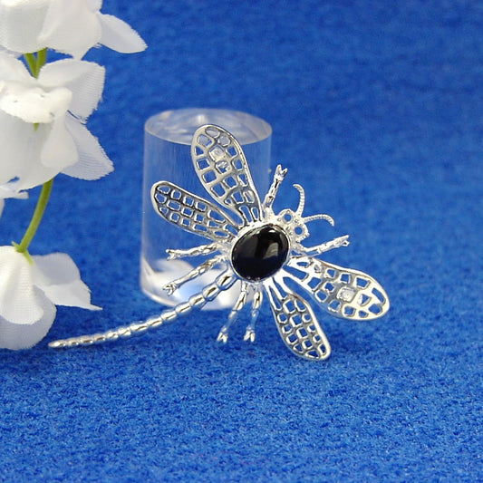 Dragonfly brooch