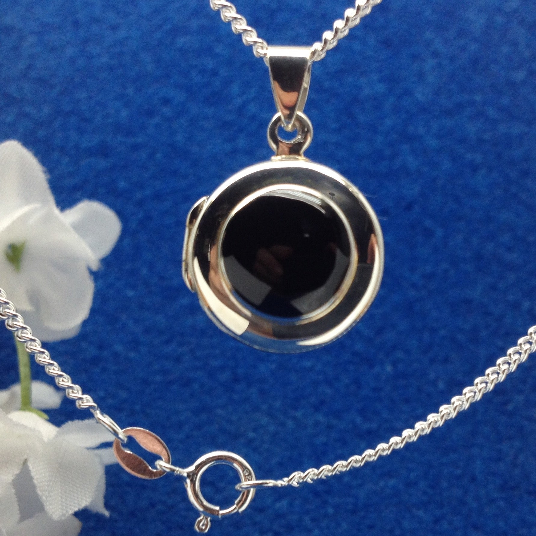 Pendants – Page 2 – Simpson's Jet of Whitby